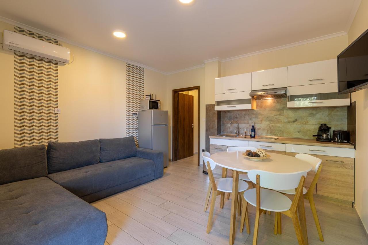 Casa Luxury Wellness Apartman By Bltn 시오포크 외부 사진